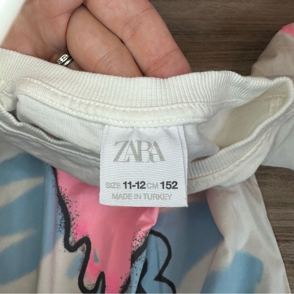 Zara Girls Graphic Heart Long Sleeve Shirt Size 11-12 - Picture 4 of 8